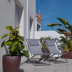 tico-con-terraza-la-venencia.es-andalucia.com/
